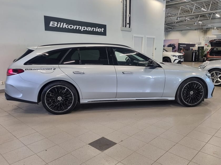 Bild 3 av Mercedes-Benz E 300 de 4MATIC T 9G-Tronic AMG Line Advanced Plus Euro 6