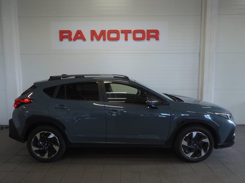 Bild 4 av Subaru Crosstrek e-Boxer Lineartronic AWD Limited XFuel Kamera Navi
