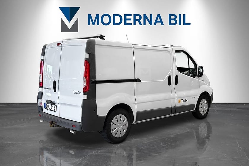 Bild 5 av Renault Trafic Skåpbil 2.0 dCi Quickshift Aut L1H1 Dragkrok D-värmare B-kamera
