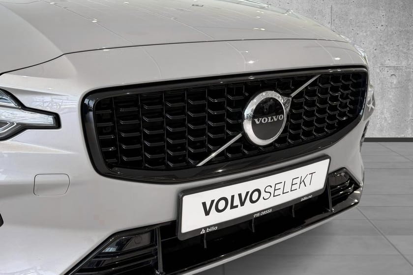 Bilde 3 av Volvo V60 T6II 350Hk AWD, H.Feste, P.Varmer, Google, kamera, App