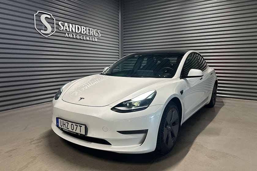 Bild 1 av Tesla Model 3 Long Range AWD Backkamera Värmare Panorama Skinn