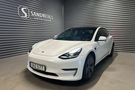 Tesla Model 3 Long Range AWD Backkamera Värmare Panorama Skinn