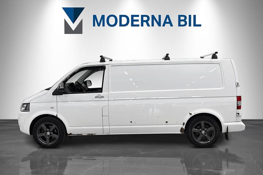 Bild 2 av Volkswagen Transporter T30 2.0 TDI 140hk Lång Drag Inredd Kamrem bytt SoV hjul