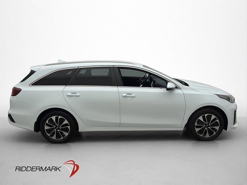 Bild 4 av Kia Ceed Sportswagon Plug-in Hybrid Advance Plus Dragkrok Kamera