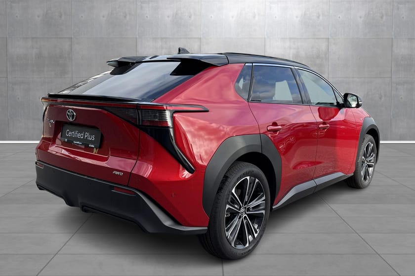 Bilde 5 av Toyota bZ4X AWD Executive Bitone