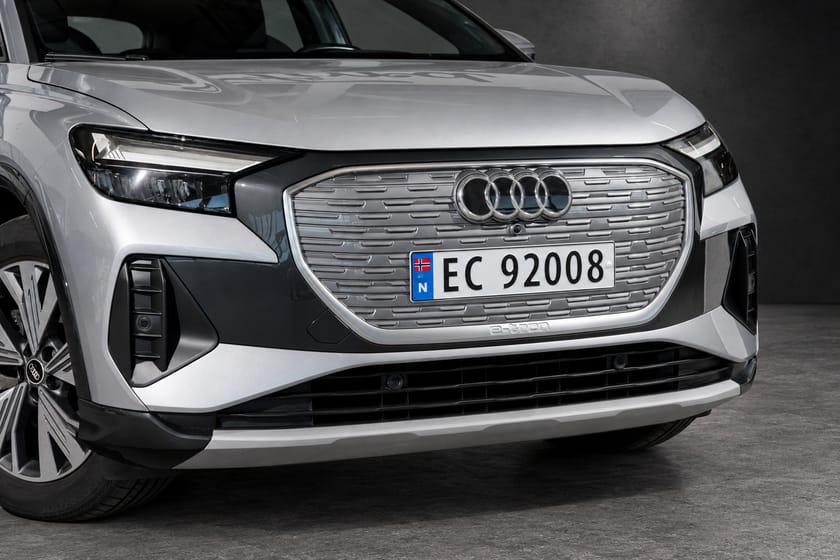 Bilde 2 av Audi Q4 50 e-tron quattro Hengerfeste App Forvarme Rattvarme LED ACC++