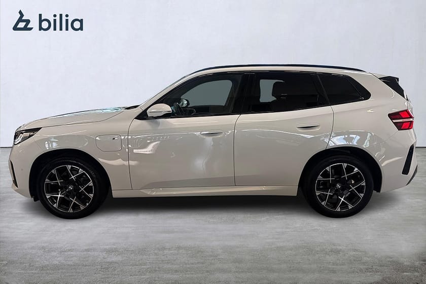 Bild 2 av BMW X3 30e xDrive M Sport Active Edt Värmare Backkamera Drag