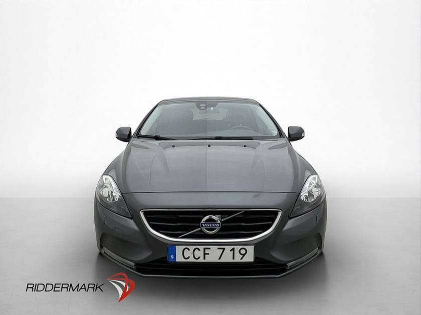 Bild 2 av Volvo V40 D2  Kinetic VOC Värmare Sensorer Farthållare Drag
