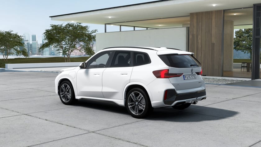 Bild 2 av BMW X1 xDrive25e M Sport Active Ed Drag DA