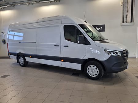 Mercedes-Benz Sprinter 317 CDI RWD Panel Van