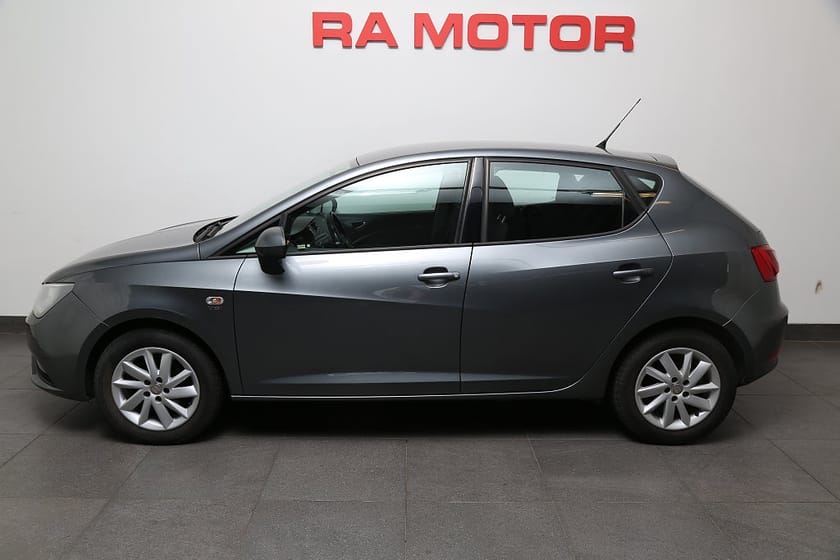Bild 3 av SEAT Ibiza 1,2 TSI 105hk Style Aut 5dr P-sensor Motorvärmare Drag