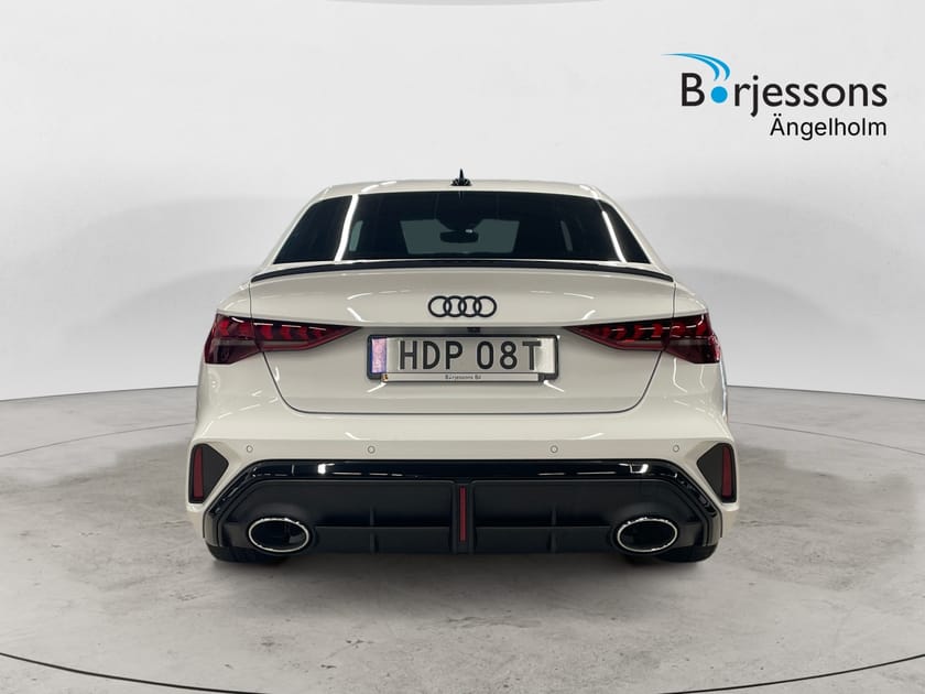 Bild 4 av Audi RS3 Sedan 2,5 TFSI 400 HK QUATTRO S-TRONIC