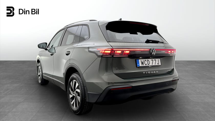 Bild 3 av Volkswagen Tiguan eHybrid DSG Life Drag/Backkamera
