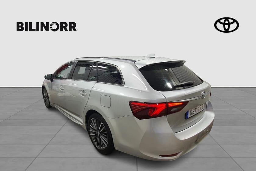 Bild 3 av Toyota Avensis Kombi 1,8 TS INTENSE EDITION 18 TUMDRAG V-HJUL