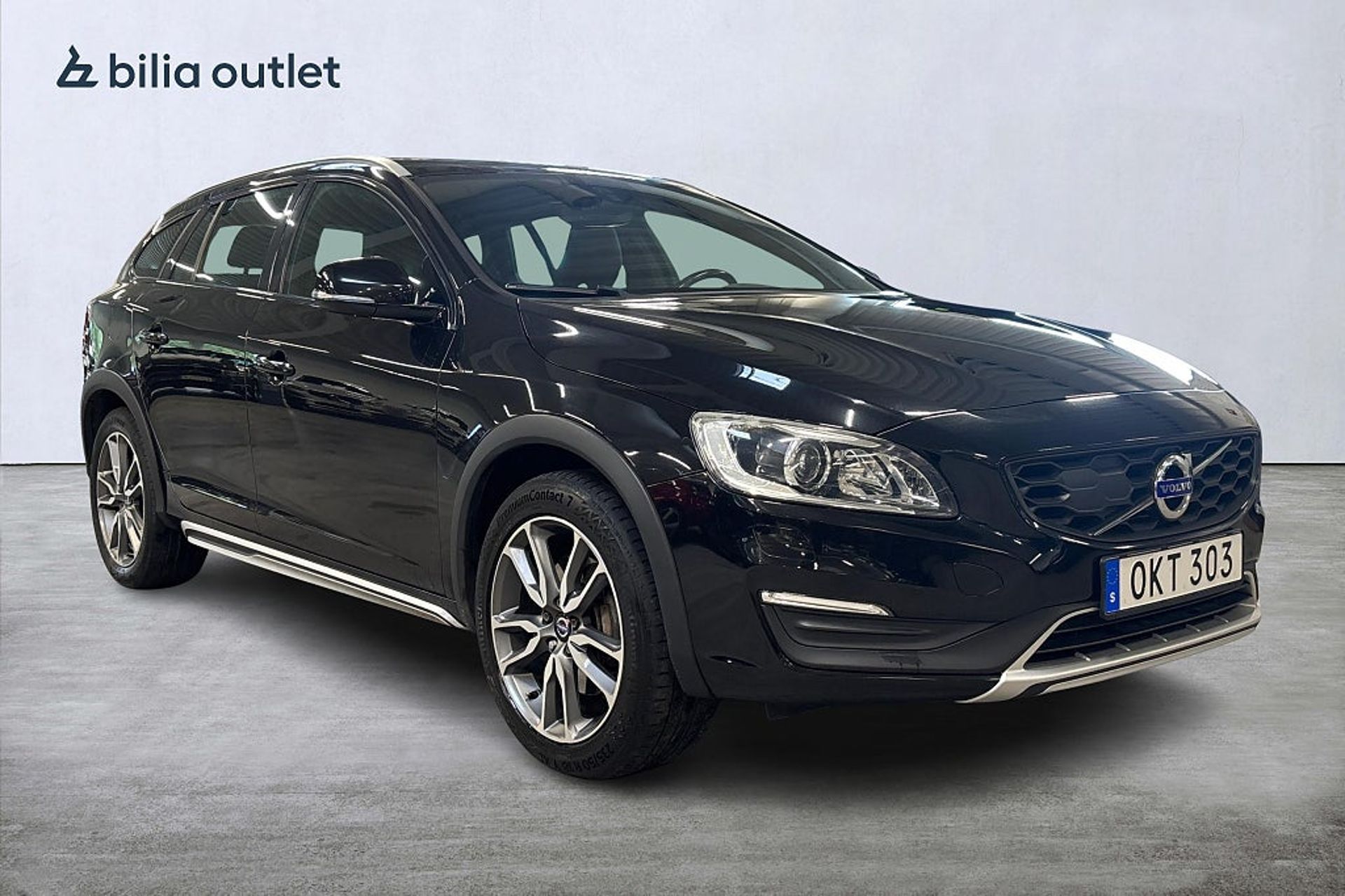 Volvo V60 Cross Country 2017, photo 4/10