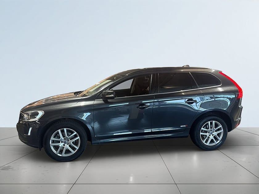 Bild 4 av Volvo XC60 D4 AWD Aut Classic Momentum Dvärm/Ad.Fhåll/BLIS/SoV