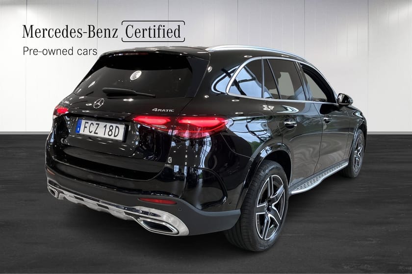 Bild 2 av Mercedes-Benz GLC 300 e 4MATIC SUV