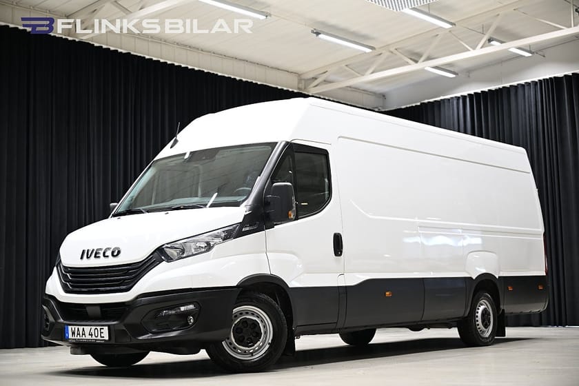 Bild 1 av Iveco Daily 35-140 Van 2.3 JTD Hi-Matic 136HK XXL-Skåp|Automat|3.5ton-dragvikt