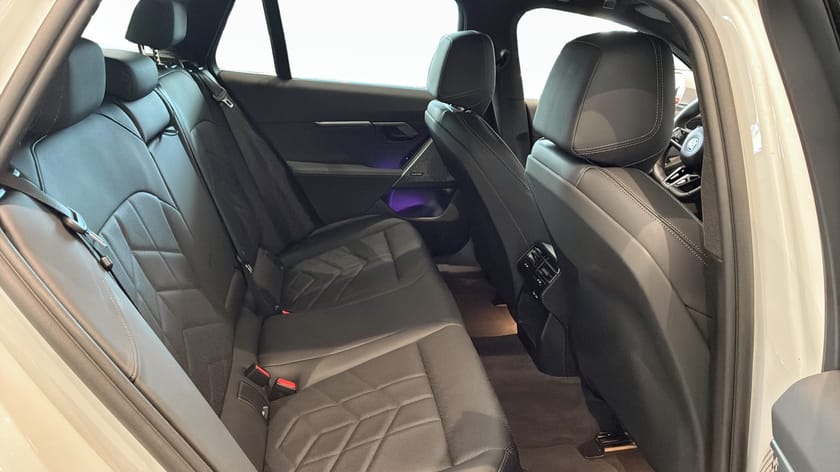 Bild 5 av BMW 530e xDrive Touring M sport, Rattvärme, Dragkrok, 20"