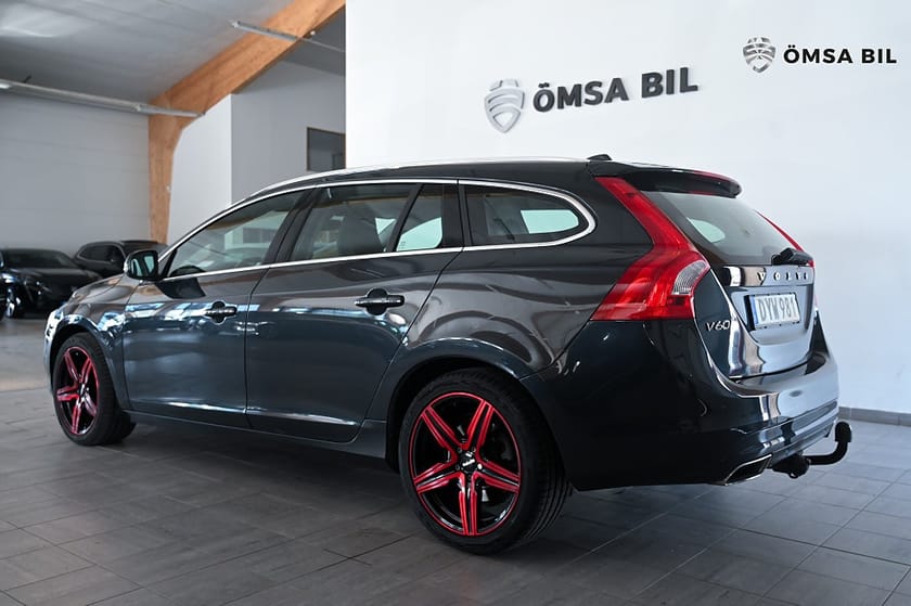 Bild 5 av Volvo V60 D4 AWD Summum Business Edition Drag Kamrem bytt 181hk