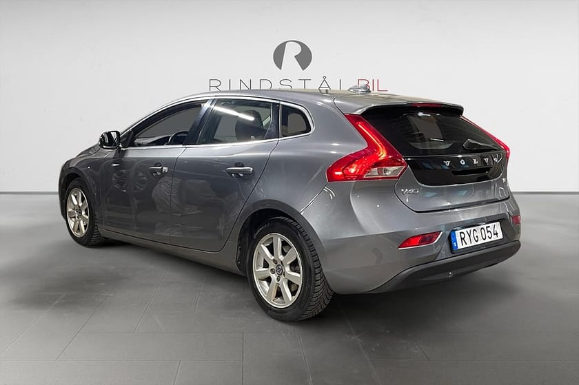 Bild 5 av Volvo V40 D2 115 HK NAVI PDC KAMREM BYTT 0.31L/MIL 1103KR/ÅR 16"