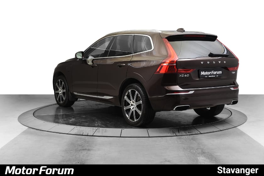 Bilde 3 av Volvo XC60 T8 AWD INSCRIPTION / SKINN/ PANORAMA /360 / HUD/ KROK
