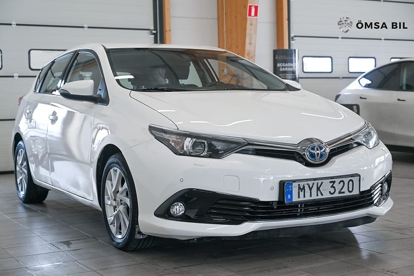 Bild 3 av Toyota Auris Hybrid e-CVT Active Kamera 136hk