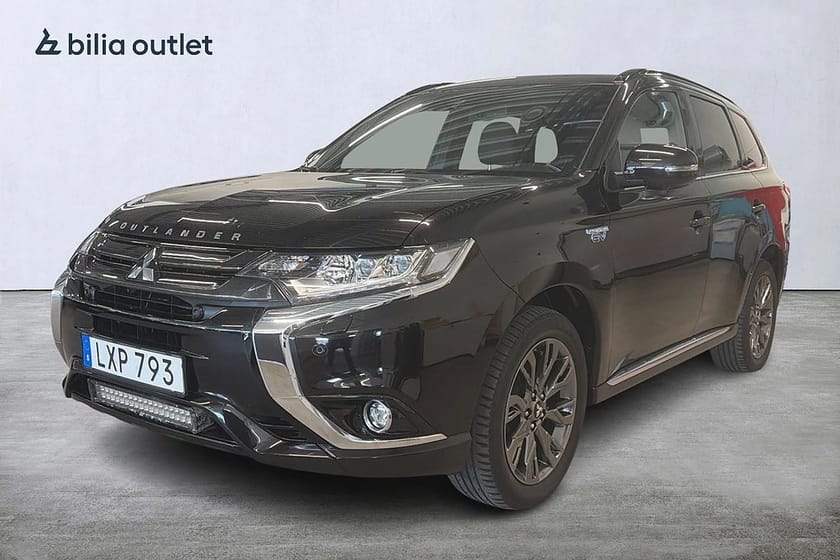 Bild 1 av Mitsubishi Outlander PHEV CVT Edition 100 Panorama 360°Kamera Dragkrok