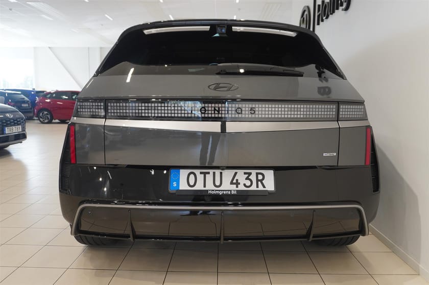 Bild 5 av Hyundai Ioniq 5 AWD 84kWh N Line Pano Tech Drag
