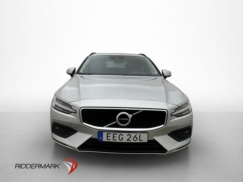 Bild 2 av Volvo V60 D4 190hk Momentum Värmare Kamera CarPlay Navi Drag
