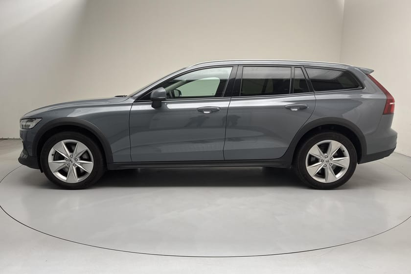 Bild 2 av Volvo V60 Cross Country B4 AWD  Diesel Core Dragkrok