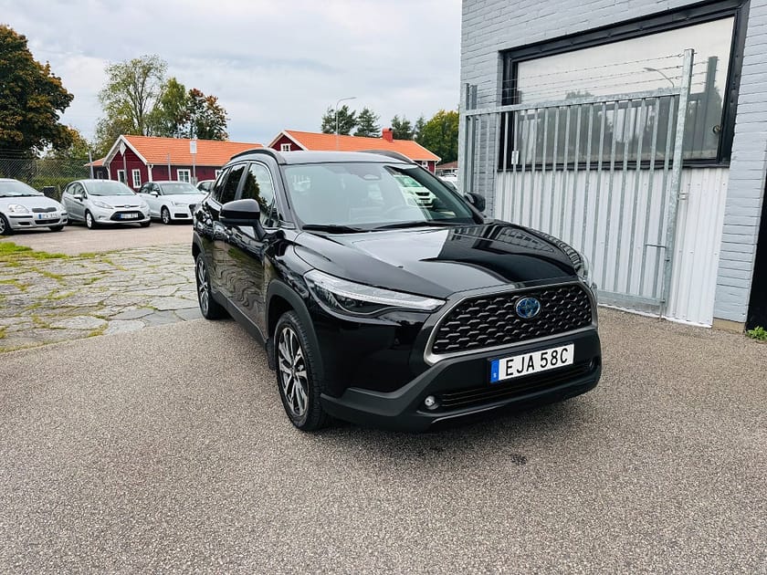 Bild 1 av Toyota Corolla Cross Hybrid AWD-i