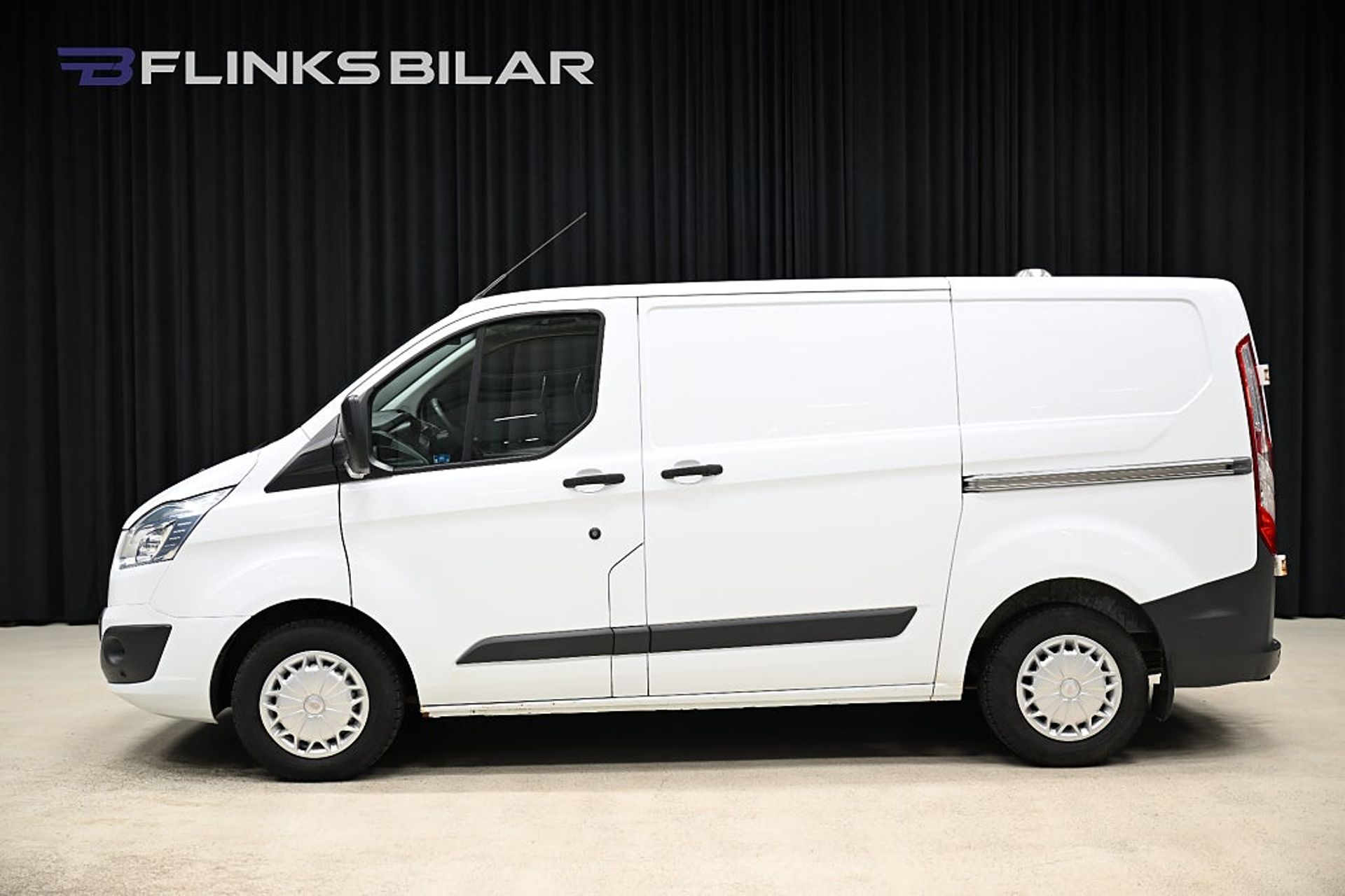 Ford Transit Custom 2015, bild 2/10
