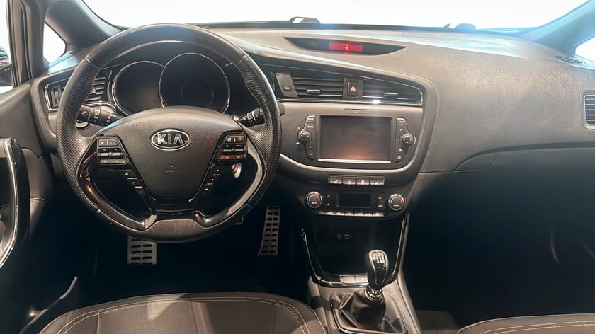 Bild 5 av Kia cee'd_sw KOMBI 1.6 GDI GT-LINE 135HK  Euro 6