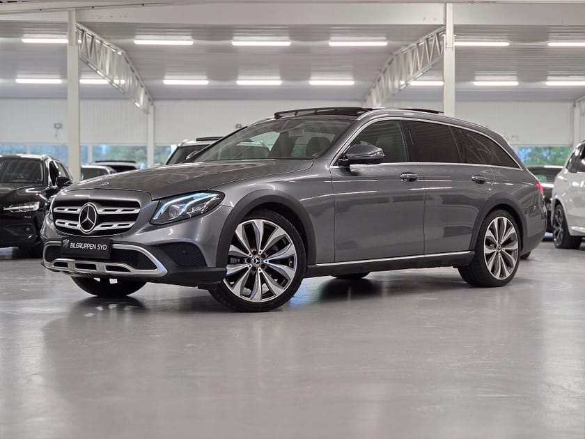 Bild 1 av Mercedes-Benz E 220 d 4MATIC All-Terrain 9G-Tronic|Panorama|Burmester|