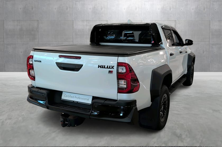 Bilde 5 av Toyota Hilux Dobbelcab D-Cab GR Sport II - Hengerfeste - Sprøytet plan