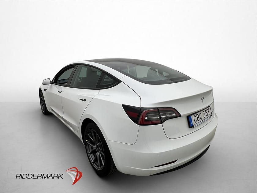 Bild 5 av Tesla Model 3 Long Range AWD Svensksåld Rattvärme MOMS