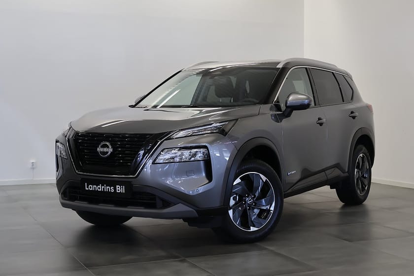 Bild 1 av Nissan X-Trail e-4ORCE N-Connecta 5ST MY24 Ink 4st service