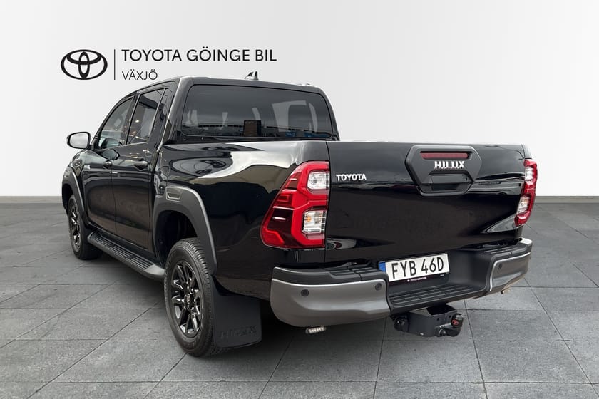 Bild 3 av Toyota Hilux Dubbelhytt Invincible Teknikpaket 2,8 MHEV 4WD Värmare