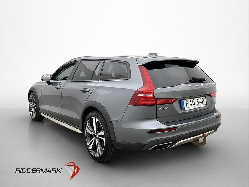 Bild 5 av Volvo V60 Cross Country D4 AWD 190hk Lounge Pano Drag Kamera