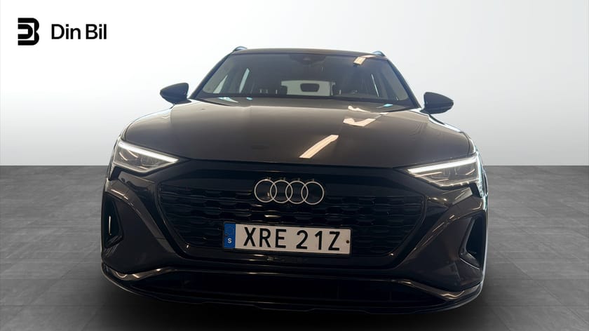 Bild 4 av Audi Q8 55 e-tron quattro 300,00 KW