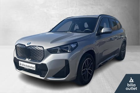 BMW iX1 xDrive30 M-Sport/ACC/Harman Kardon/Krok/HUD/S+V