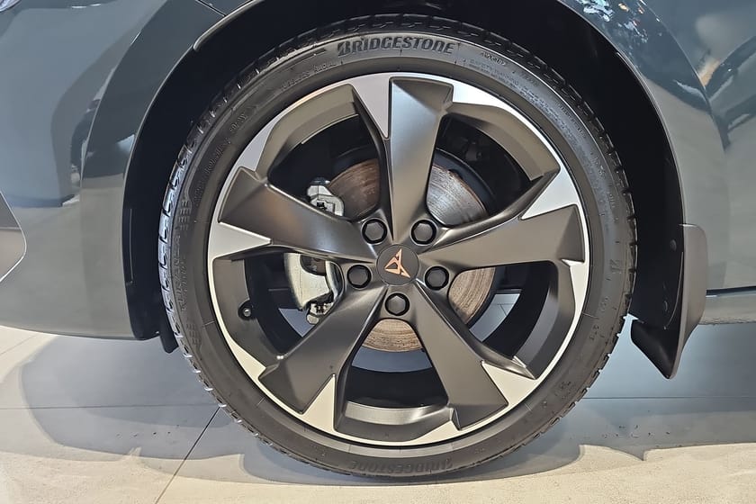 Bild 3 av CUPRA Leon Sportstourer