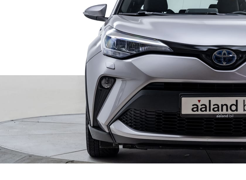 Bilde 2 av Toyota C-HR Hybrid