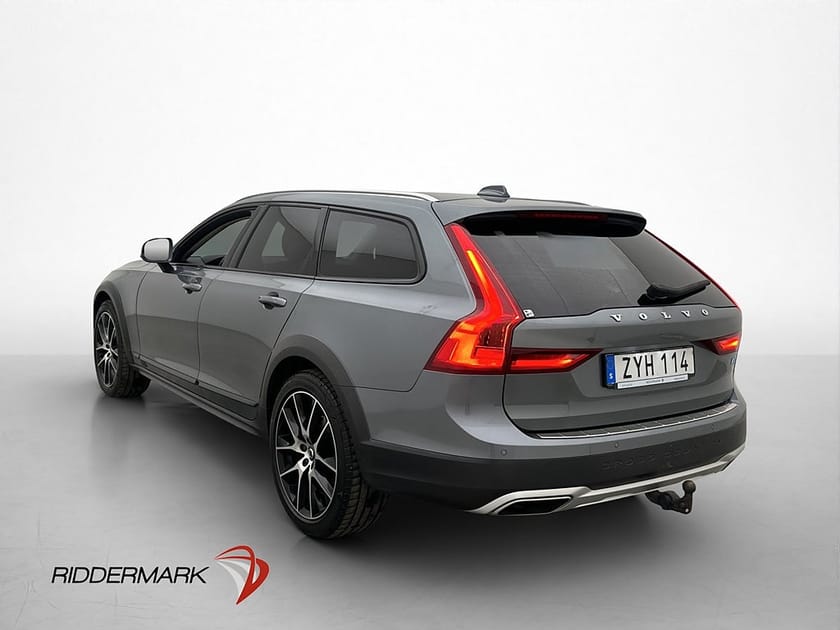 Bild 5 av Volvo V90 Cross Country D4 AWD Pano Värmare HUD Kamera Drag