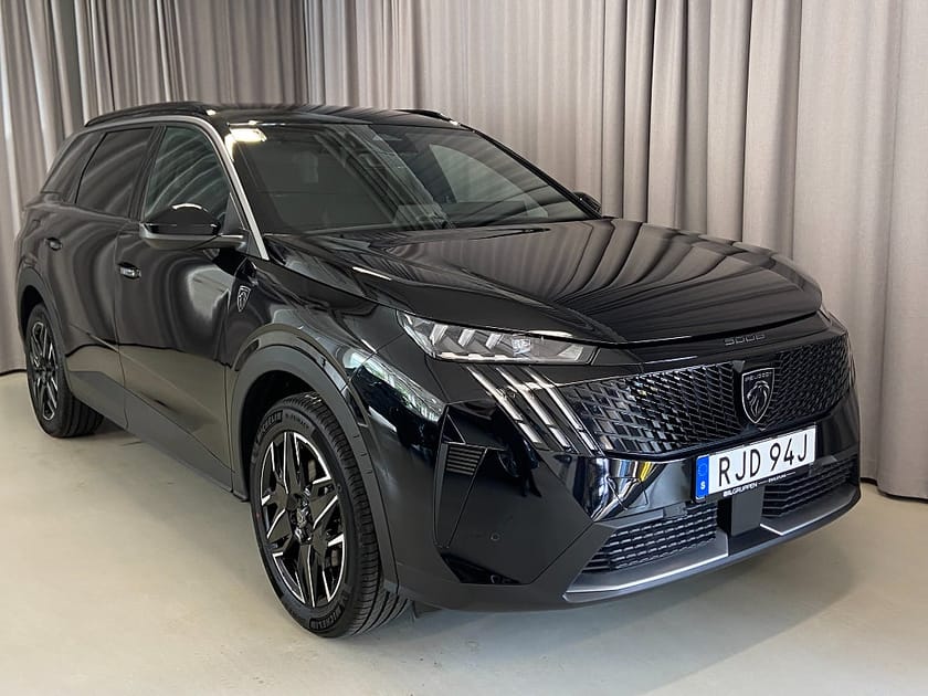 Bild 1 av Peugeot 5008 Hybrid 145 1.2 145hk e-DSC GT 7-Sits Navi