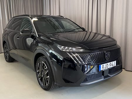 Peugeot 5008 Hybrid 145 1.2 145hk e-DSC GT 7-Sits Navi
