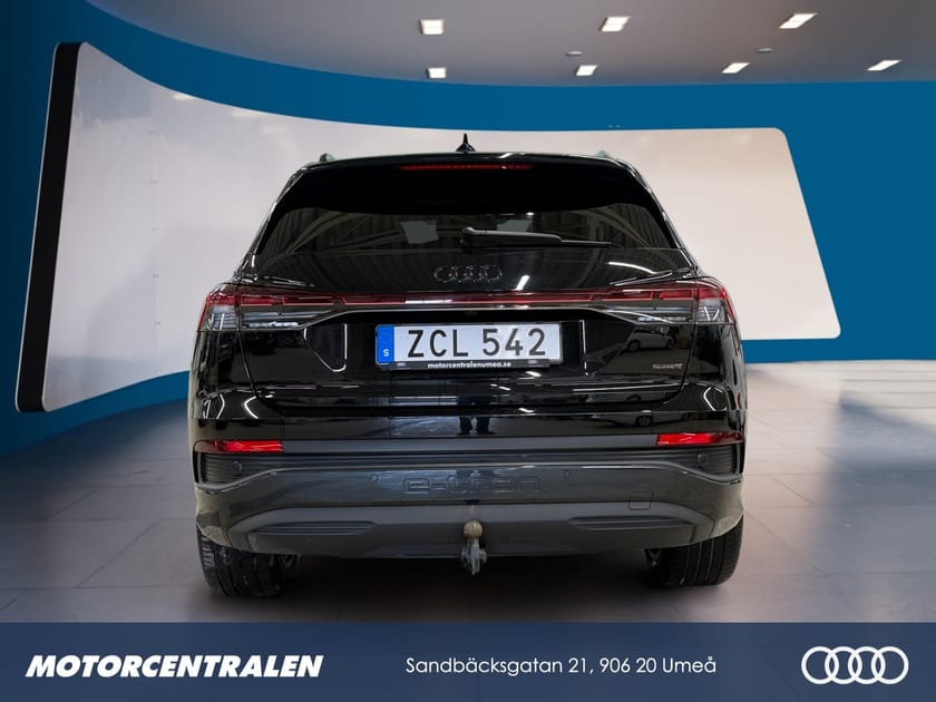 Bild 4 av Audi Q4 50 e-tron quattro PROLINE 220,00 KW