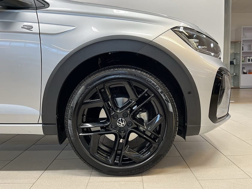 Bild 4 av Volkswagen Taigo R-LINE 1.0 TSI 116hk I Blackstyle I Kamera