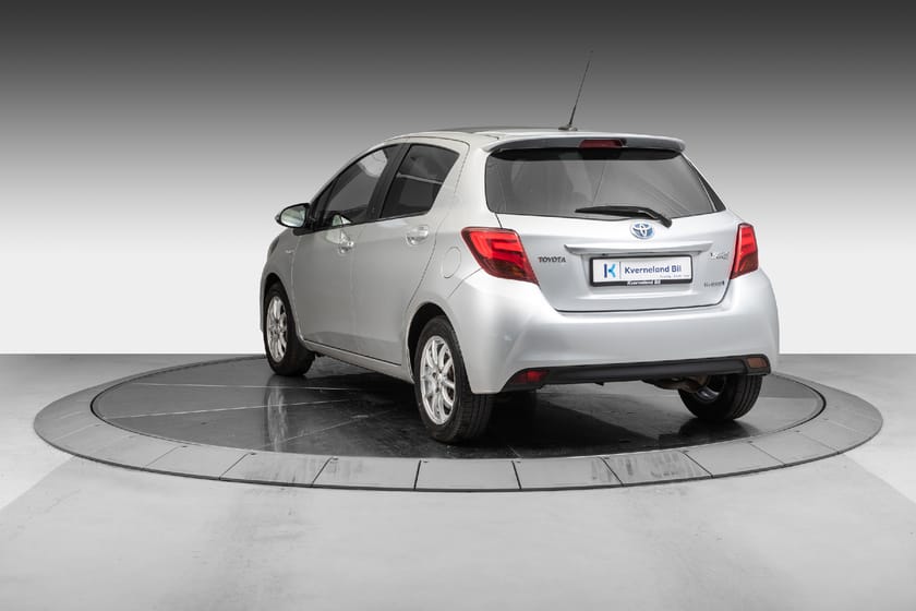 Bilde 3 av Toyota Yaris Hybrid 1,5 / 101HK, Hybrid, Automat, Ryggekamera, Garanti.